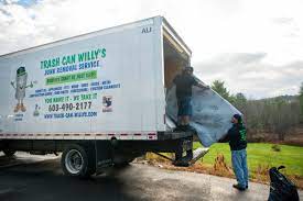 Best Dumpster Rental Services  in Hwatha, IA